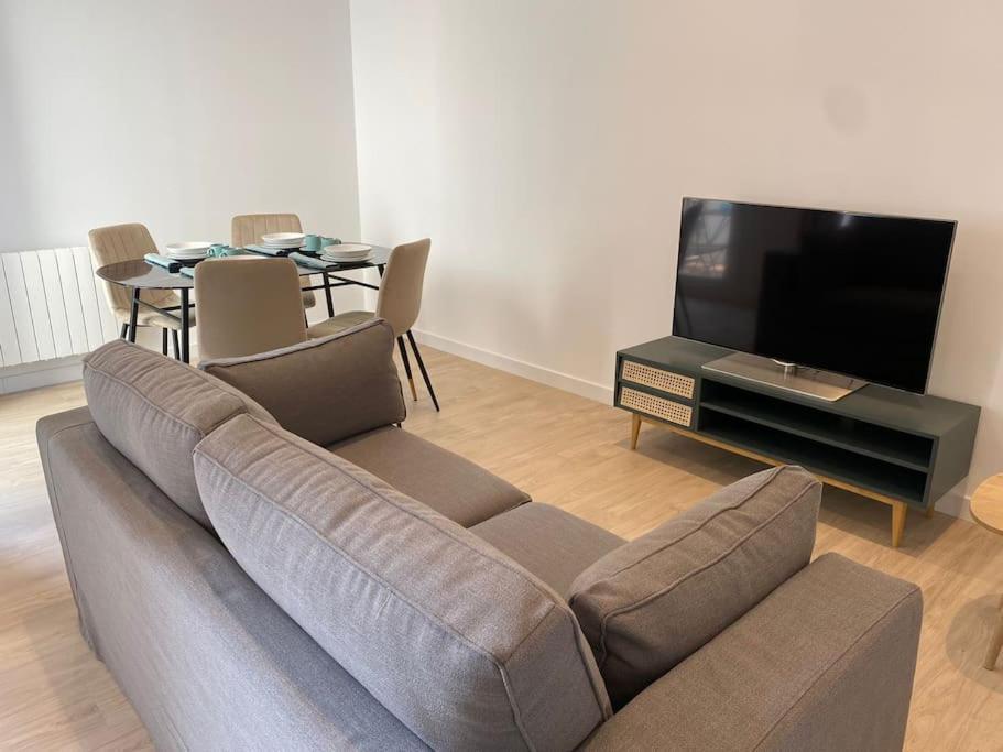 Apartamento A Estrenar En El Centro Vigo Ngoại thất bức ảnh