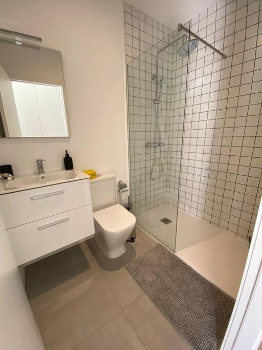 Apartamento A Estrenar En El Centro Vigo Ngoại thất bức ảnh